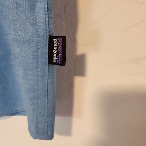 Patagonia Men's Short Sleeve Button-down Shirt Size Large - Picture 2 of 4